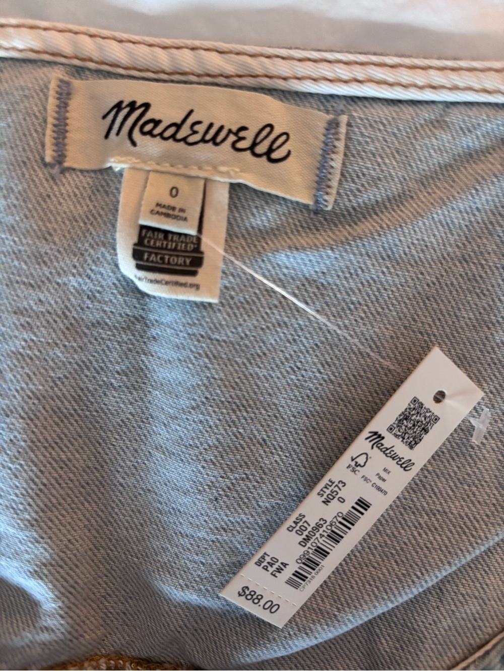 Madewell Light Wash Denim Button Front Top in Fitzgerald Wash XS - Picture 3 of 3